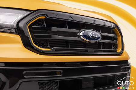 2022 Ford Ranger Splash, front grille